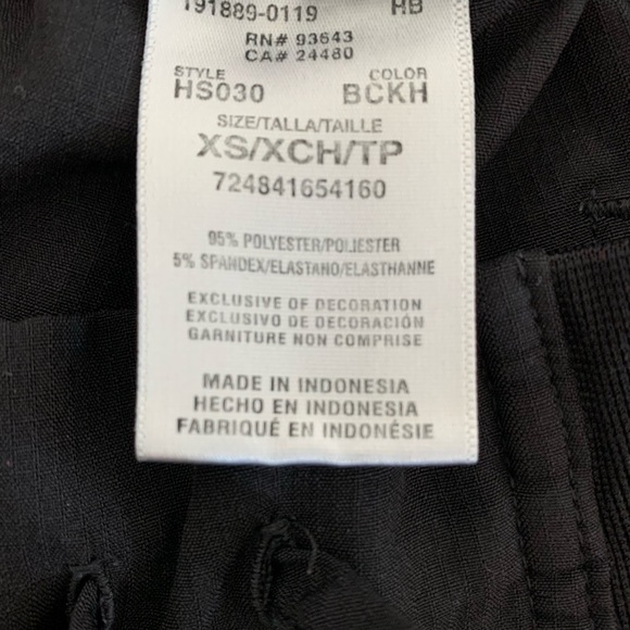 HeartSoul Scrub Set XS Joggers and V-Neck Top Black Lightweight Stretchy - Picture 5 of 7